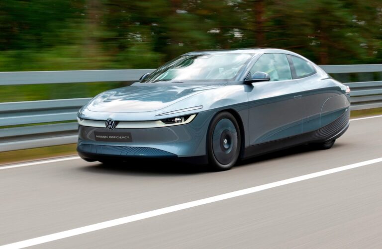 Consumare meno si può. Dalle full hybrid al futuro ecco qualche idea