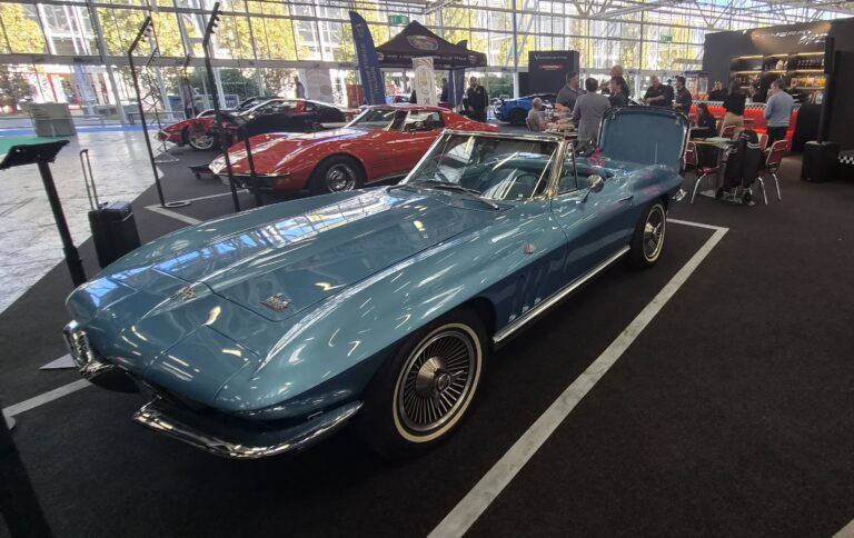 Auto d’epoca show, il colpo d’occhio sul salone di Bologna